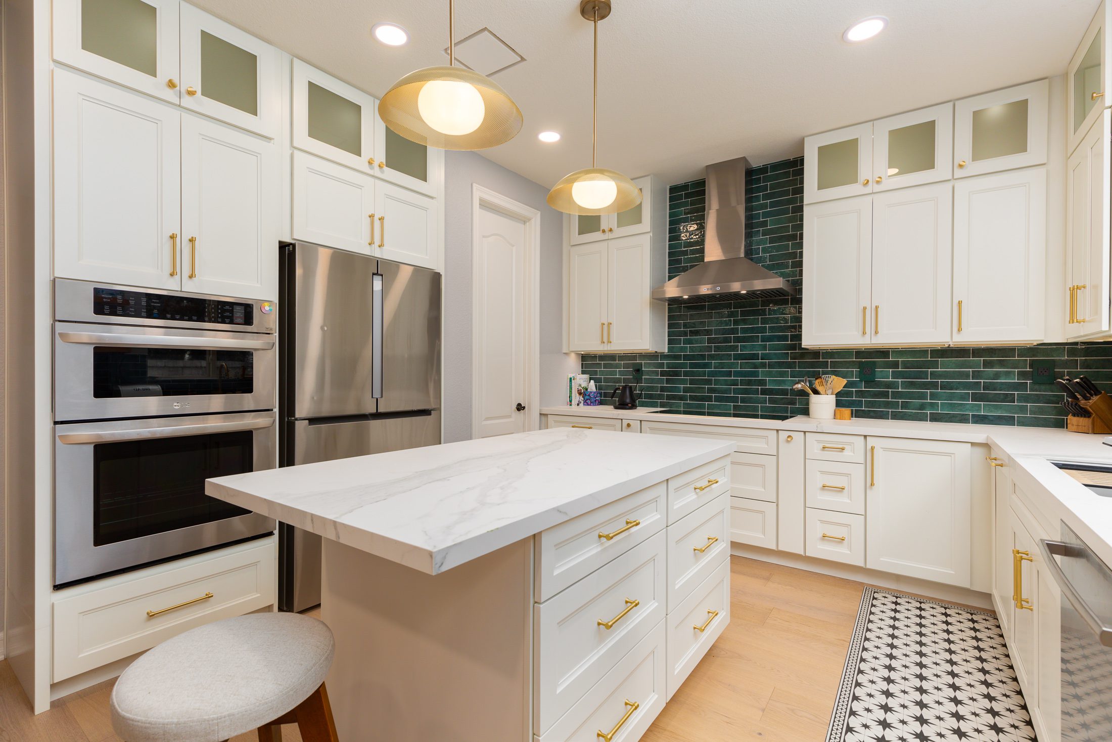 Kitchen with double wall oven and quartz island, Black Colt Lane San Diego 92130